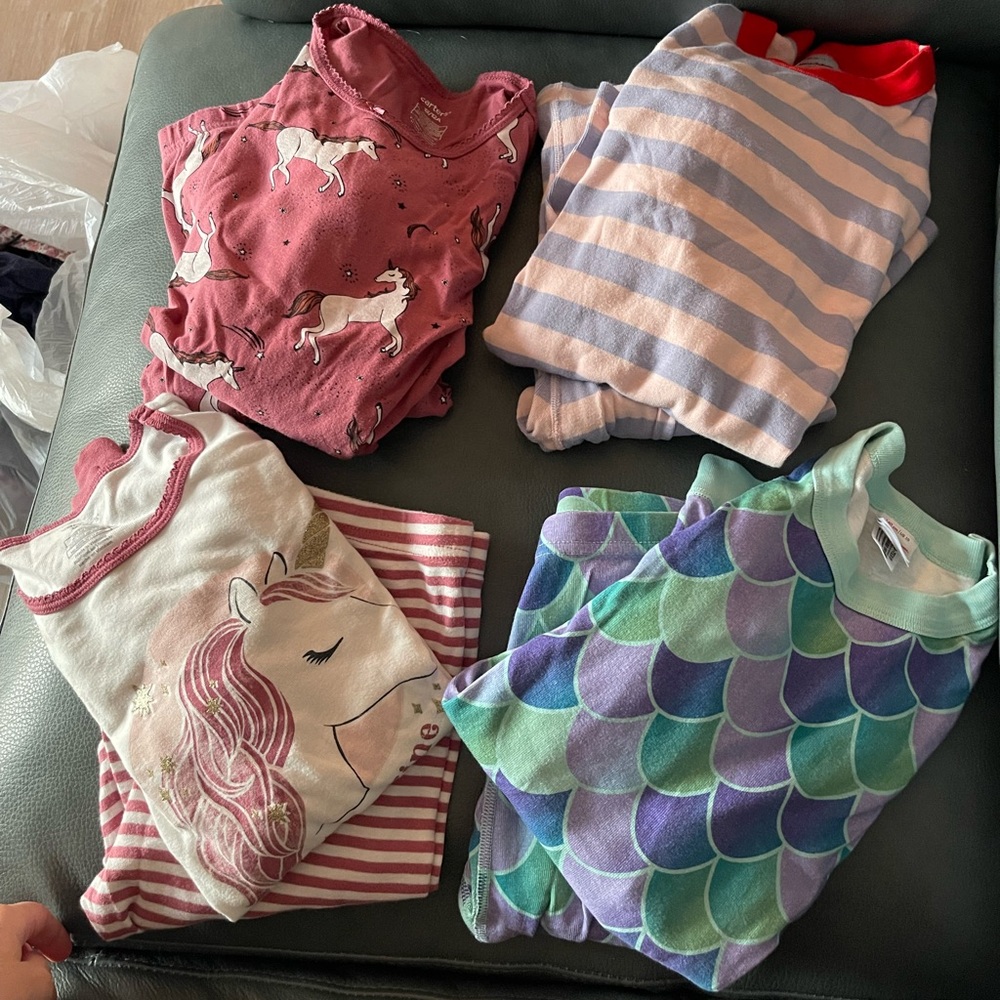 Girls 10-12 Pajama Set bundle. Barely worn (4 sets)